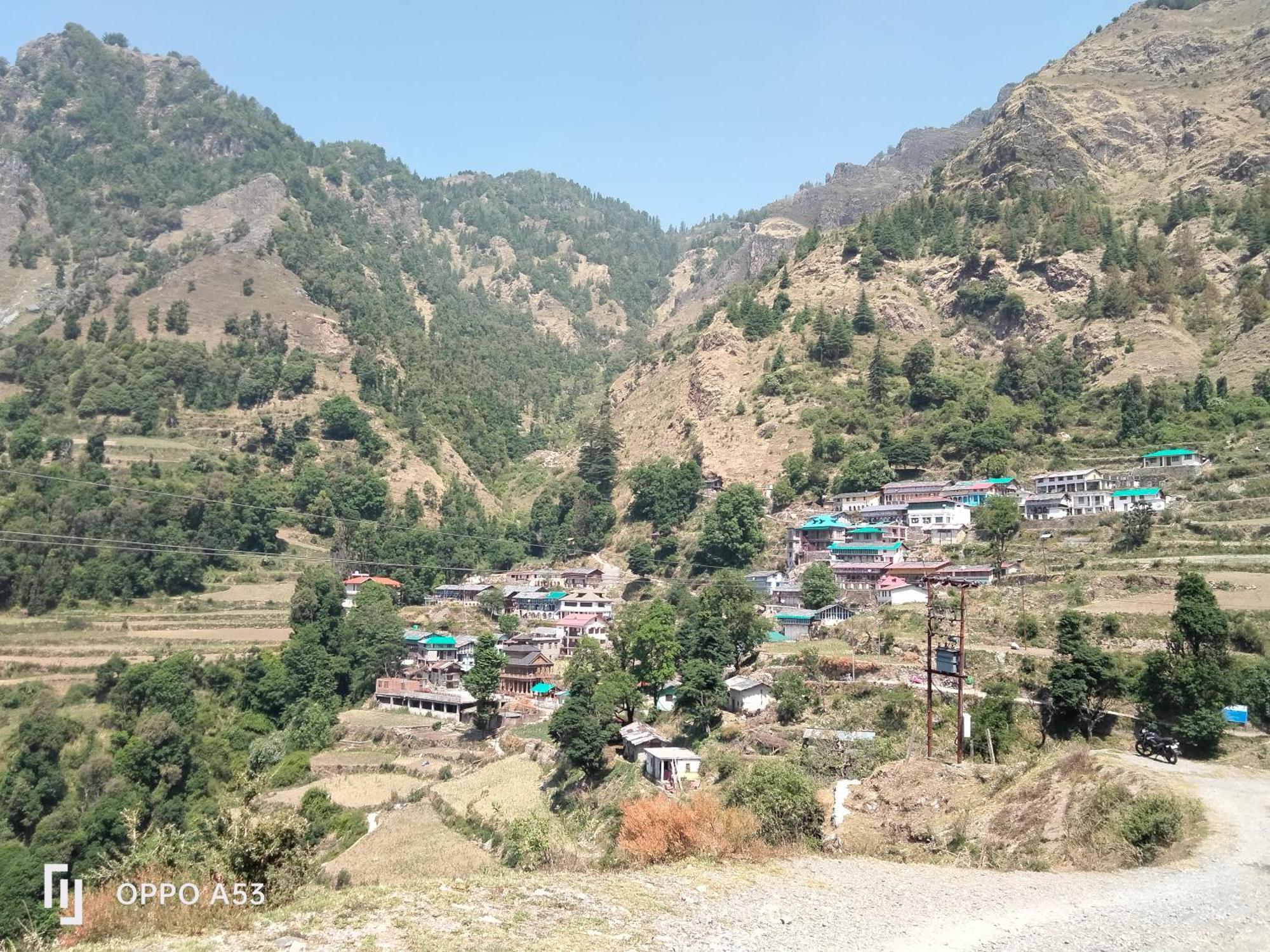 Ds Residency Homestay, Mohana Chakrata Zewnętrze zdjęcie